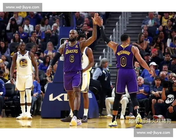 热火湖人巅峰对决总决赛烽火再燃传奇之战引爆全城书写历史荣耀时刻